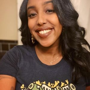 Meet your Posher, Ilhan